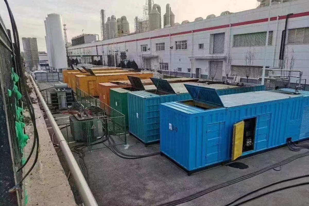 阿拉善右发电机租赁施工现场